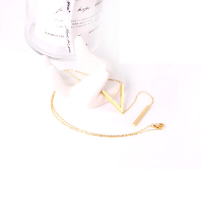 Minimal Bar Lariat Necklace