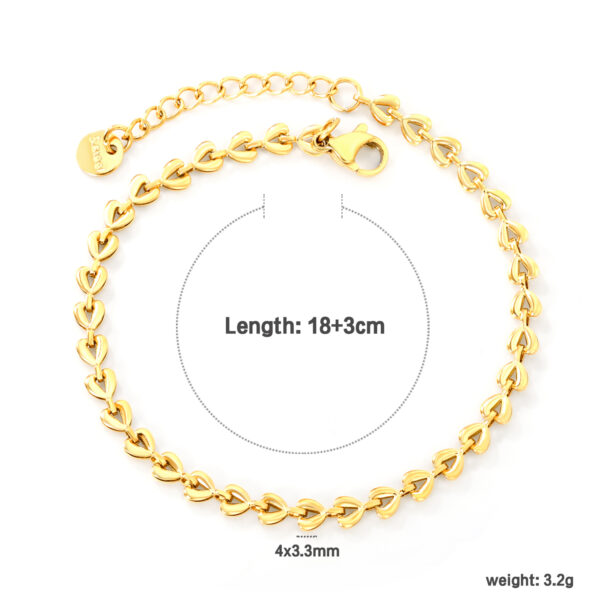 2P2A2865- Heart Link Bracelet