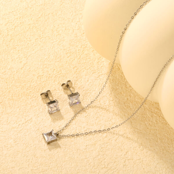 Silver Princess Cut Crystal Jewelry Set
