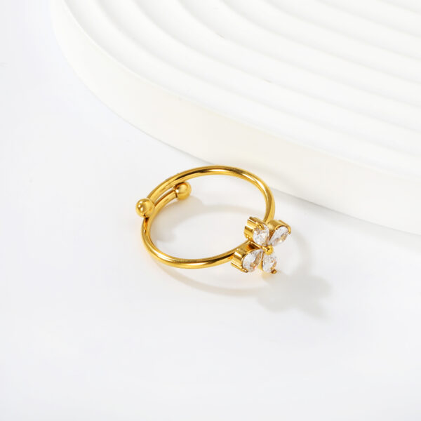 Flower Crystal Open Ring