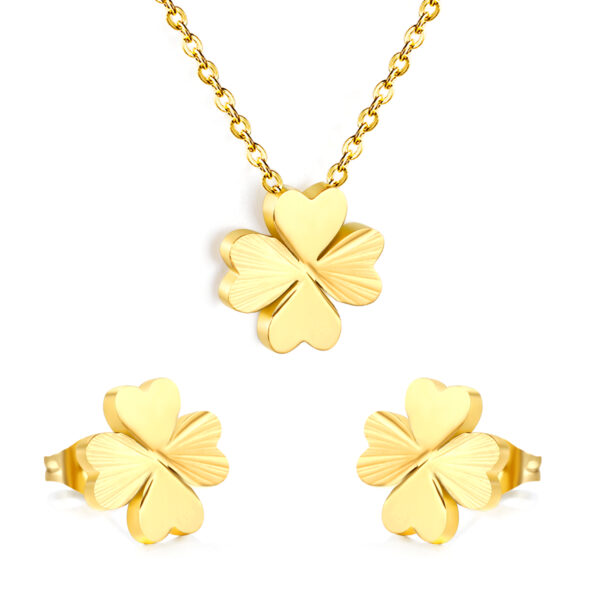2P2A8216 Gold Four Leaf Clover Jewelry Set