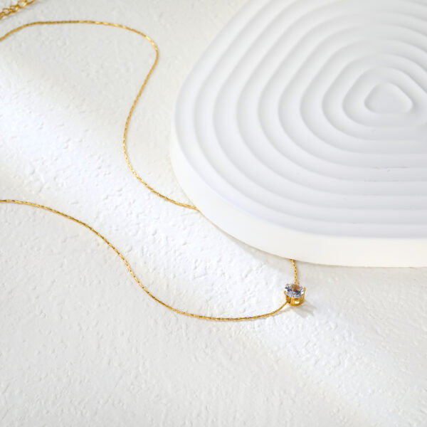 Solitaire Crystal Necklace