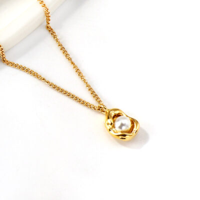 Gold Pearl Drop Necklace