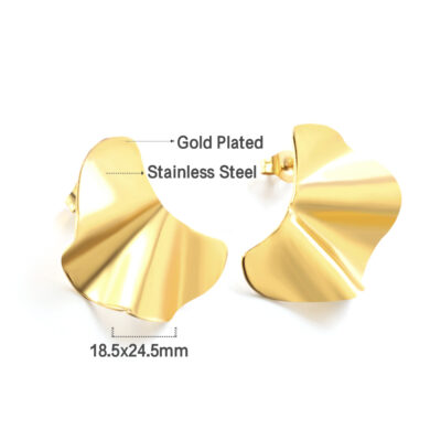 Fan Stud Earrings