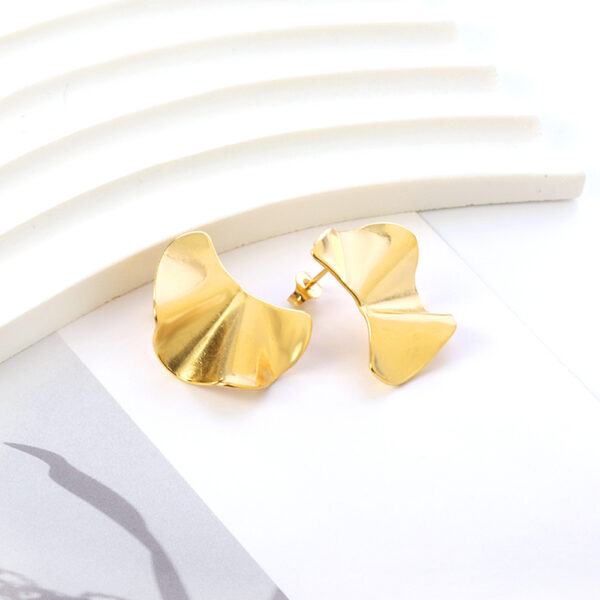 Fan Stud Earrings