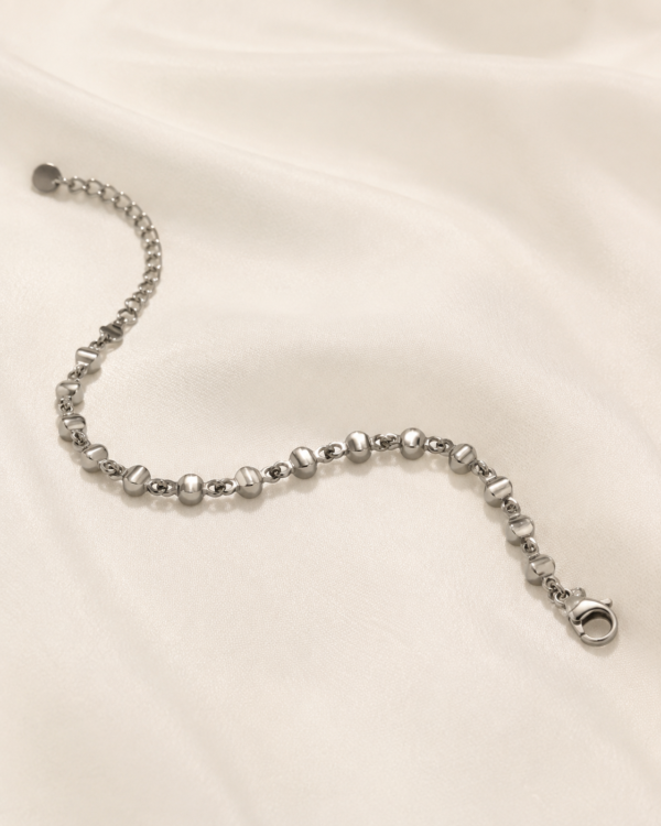 AXORA beaded bracelet Beaded Bracelet